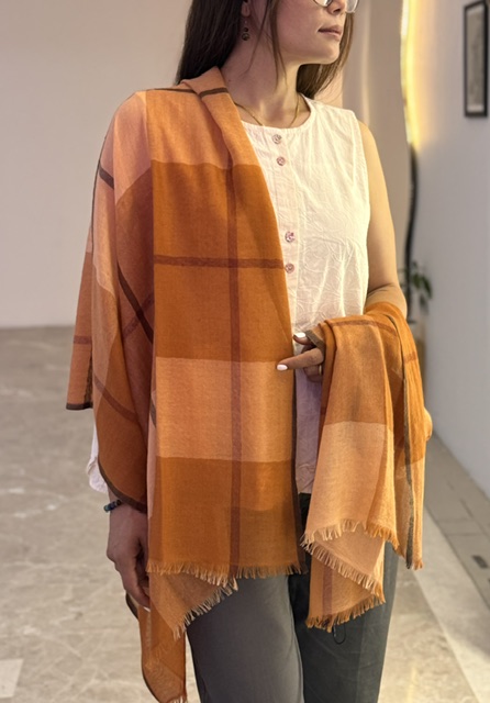 Tartan Print Cashmere shawl